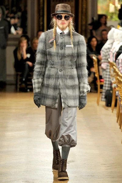 Look 44